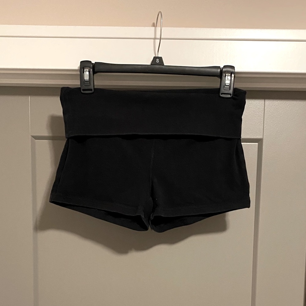 Forever 21 yoga shorts